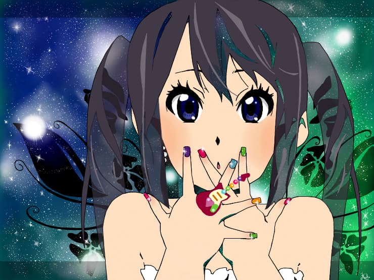 Azusa Nakano :)  a se vizualiza mare...