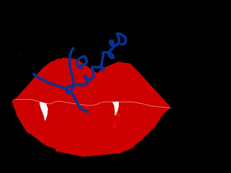 VAMPIRE KISS